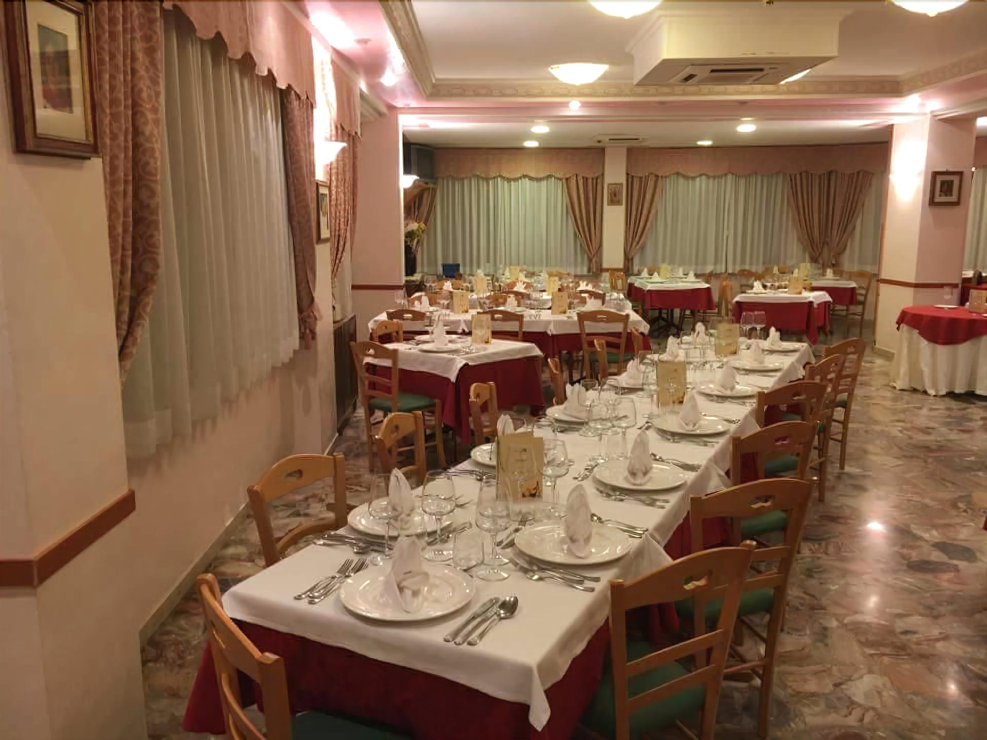 Hotel Viola Caramanico Terme Exterior photo